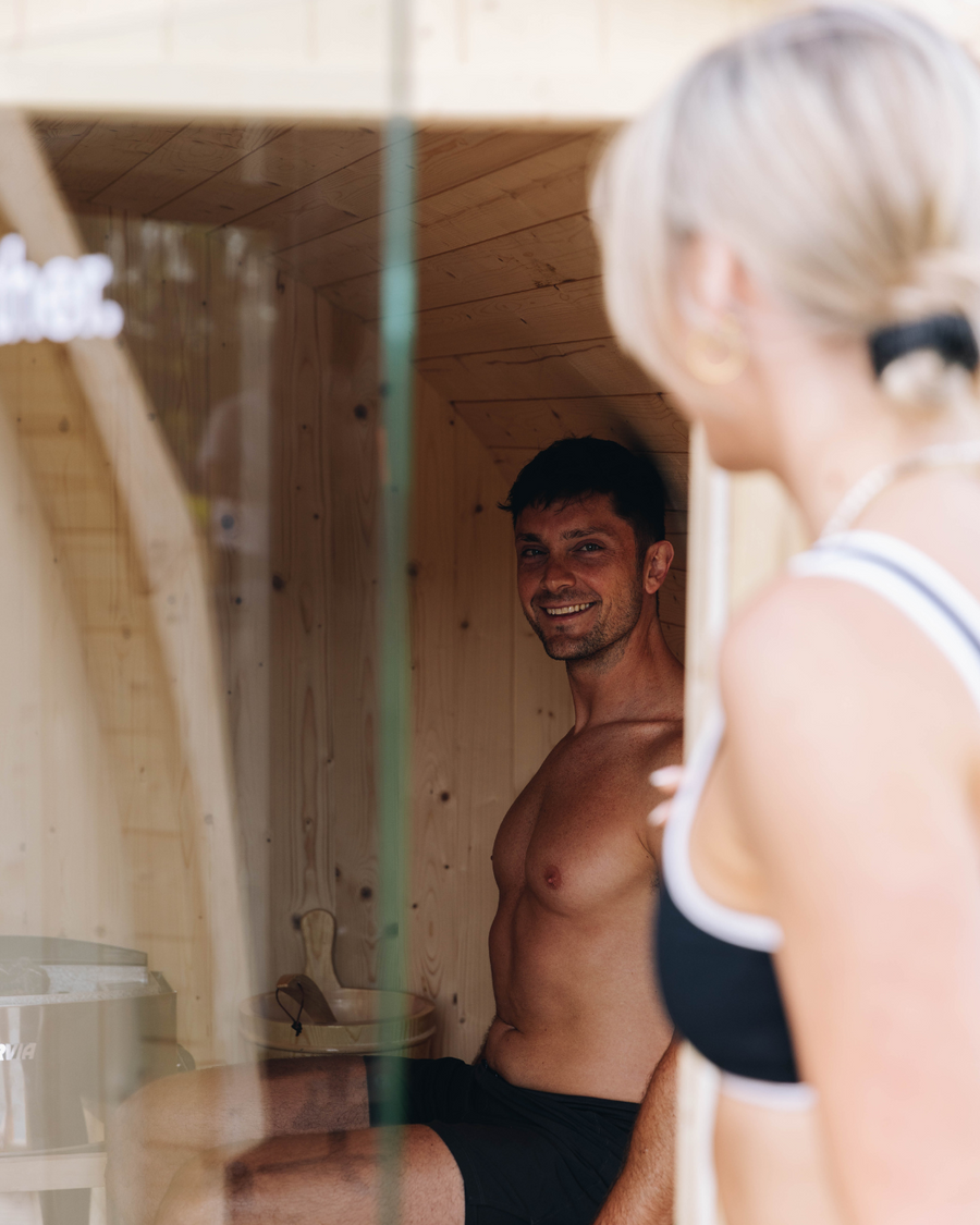 Barrel Sauna (6-8 person)